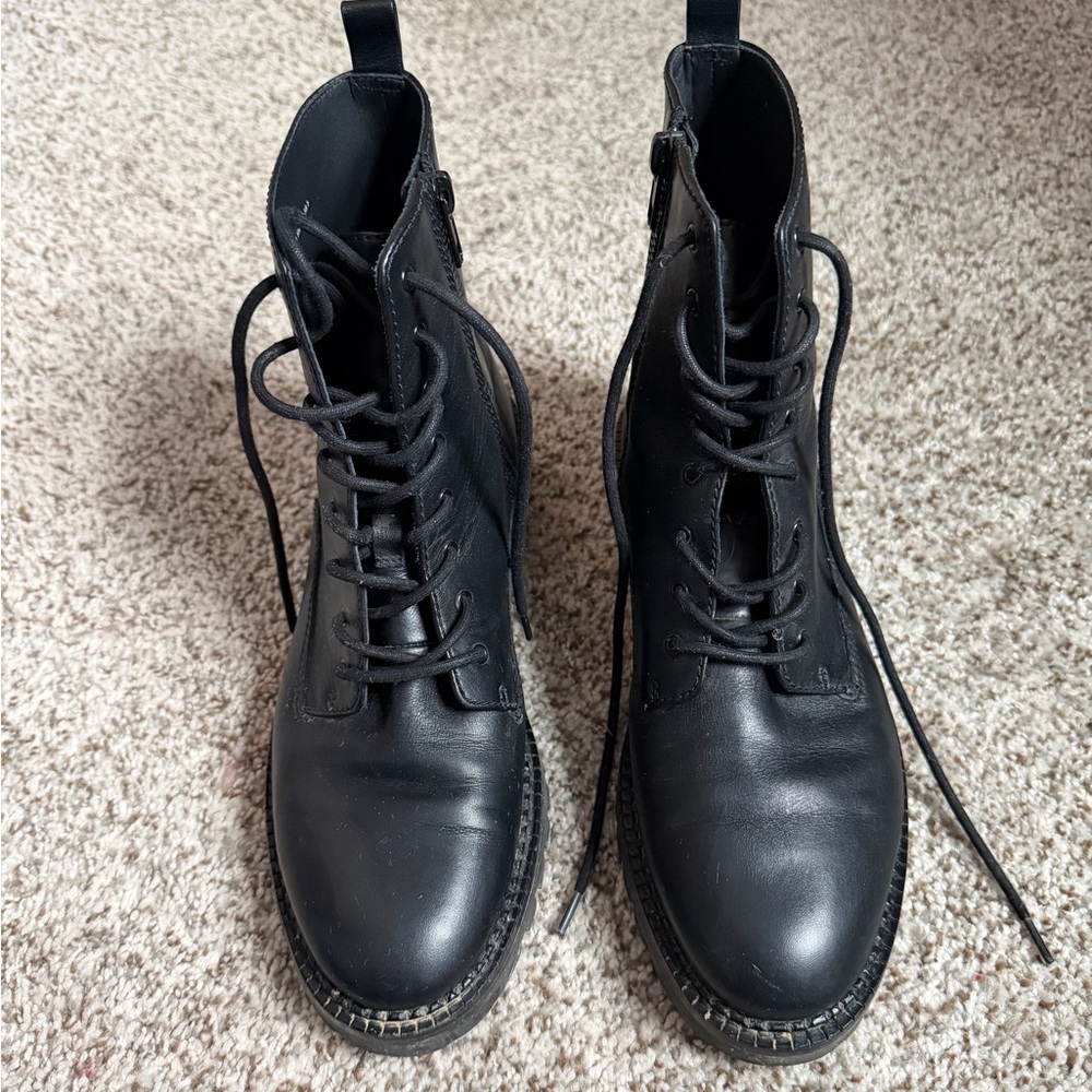 Vince Cabria Black Lug Boots